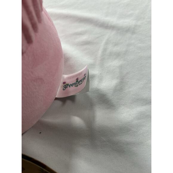 Greenhouse by Russ Strawberry Plant Watering Can Plush Toy Pink NWT - Picture 4 of 7